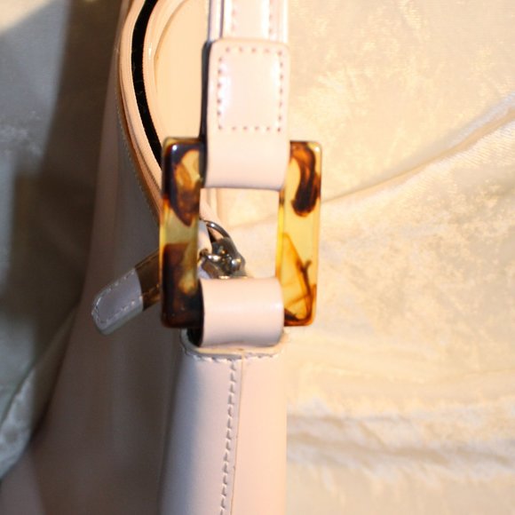 Pink Patent Leather Shoulder Bag - Daniel Joseph - Picture 5 of 9